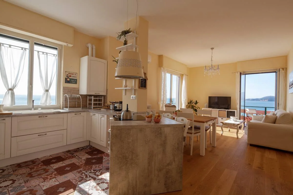 Cucina e zona giorno